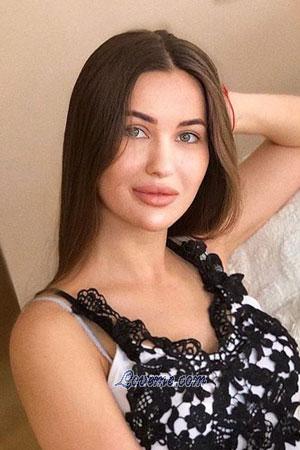202606 - Anna Age: 25 - Russia