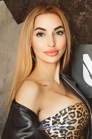 210257 - Natalya Age: 38 - Ukraine