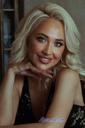 221137 - Anastasiia Age: 35 - Ukraine