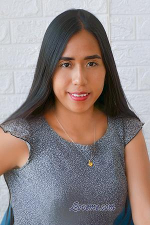 Peru women