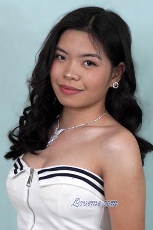 Philippines women