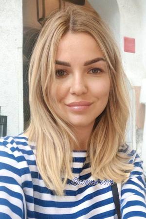 224964 - Alina Age: 34 - Ukraine