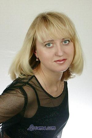 54576 - Elena Age: 36 - Russia