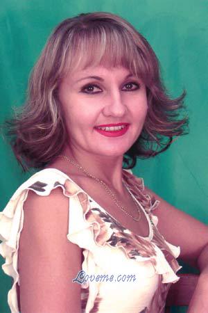 66510 - Viktoria Age: 41 - Russia